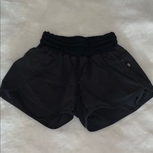 lululemon tracker short